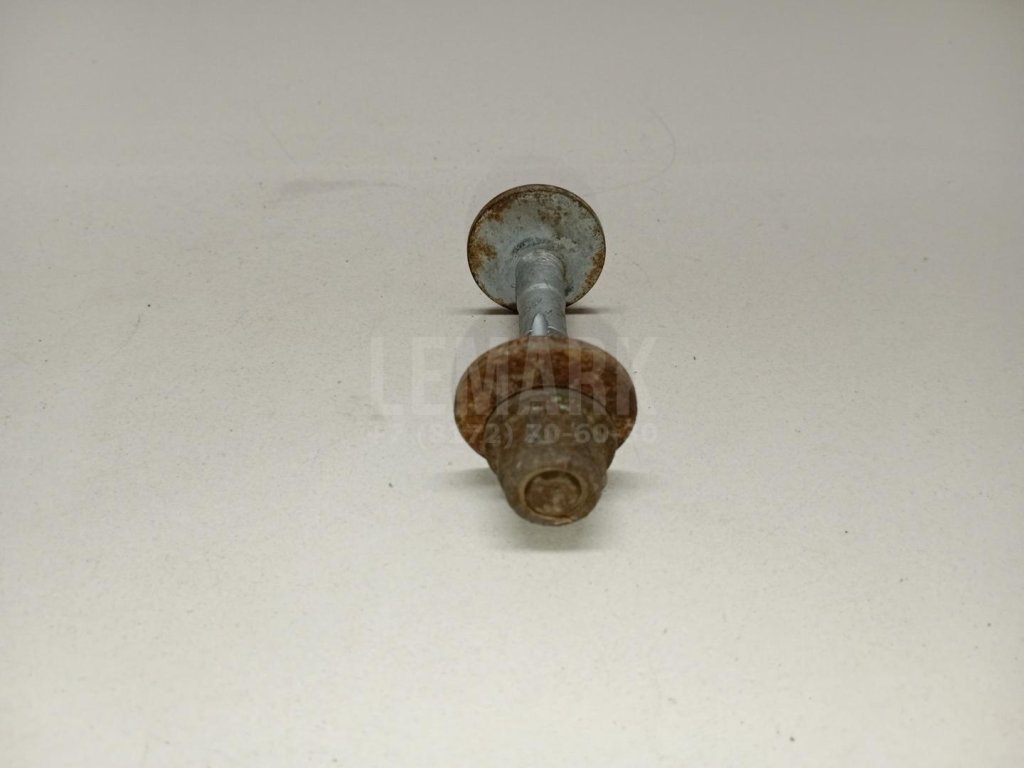 Болт развала задних колес