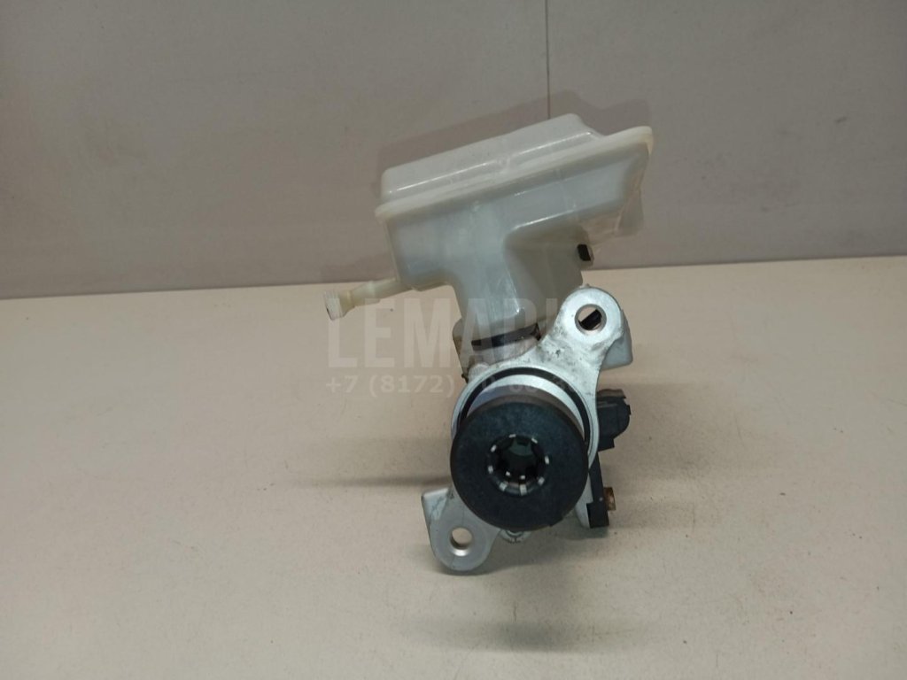 Цилиндр тормозной главный