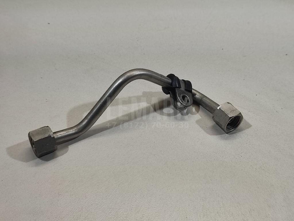 Трубка топливная