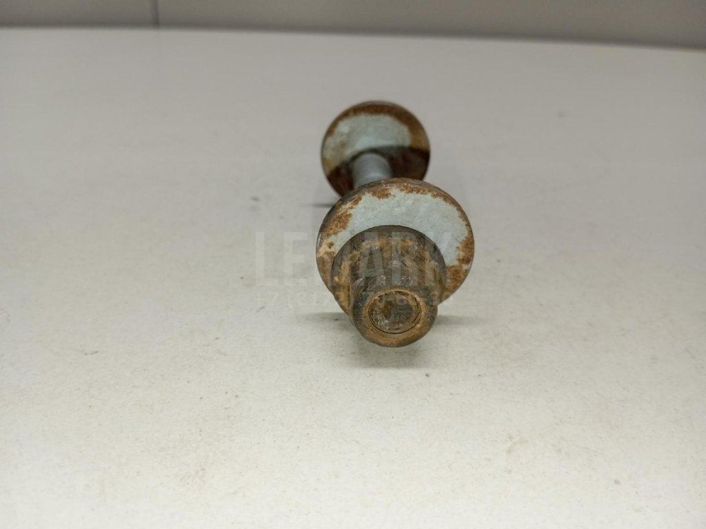 Болт развала задних колес