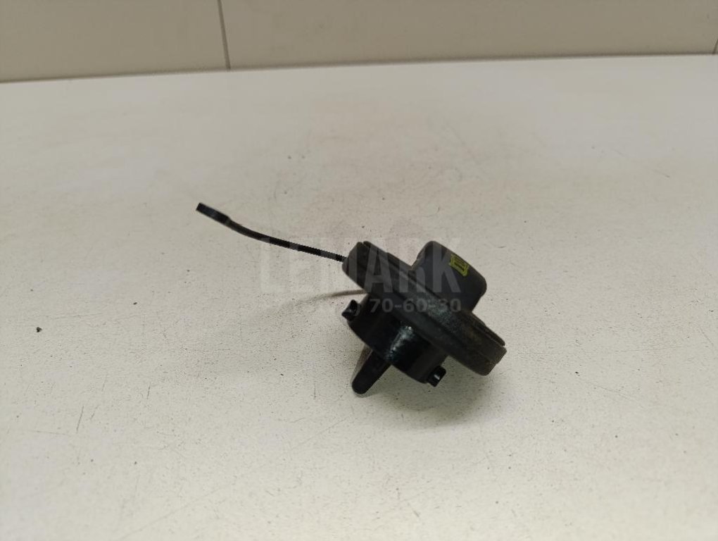 Крышка топливного бака