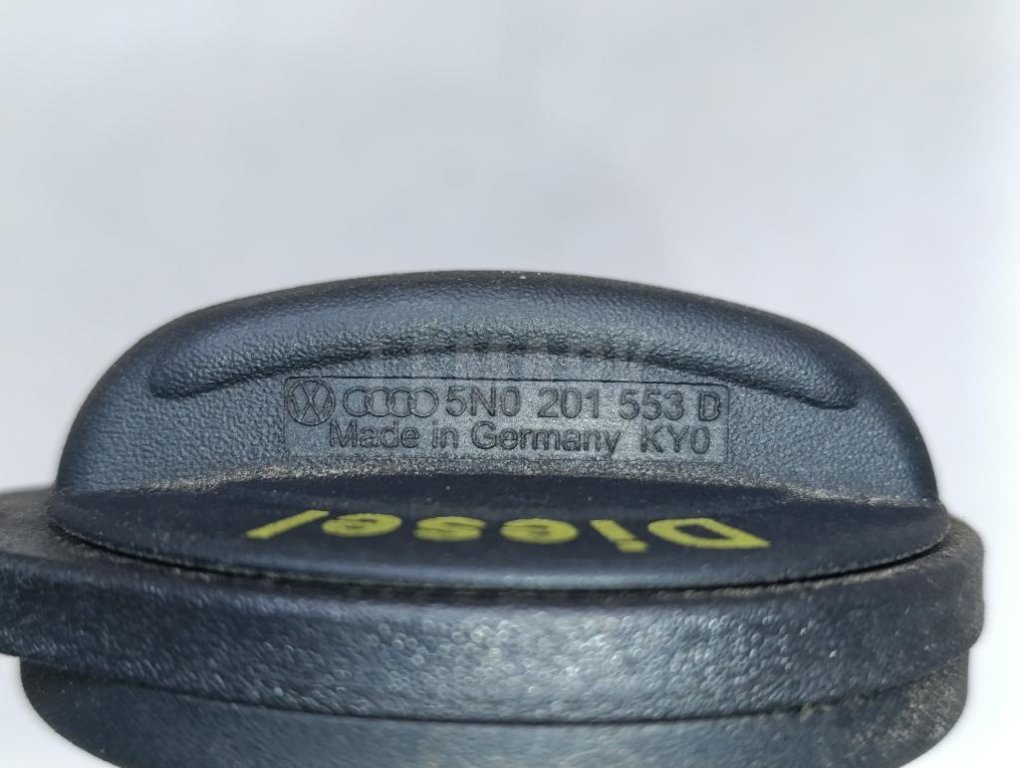 Крышка топливного бака