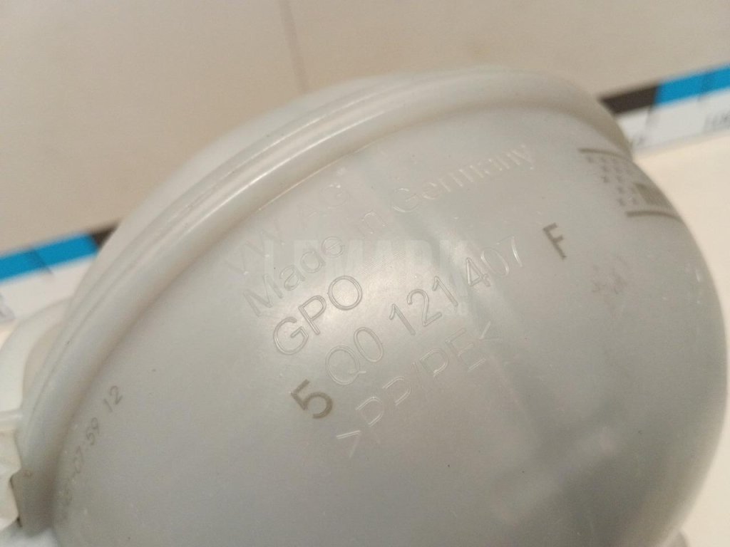 Бачок расширительный