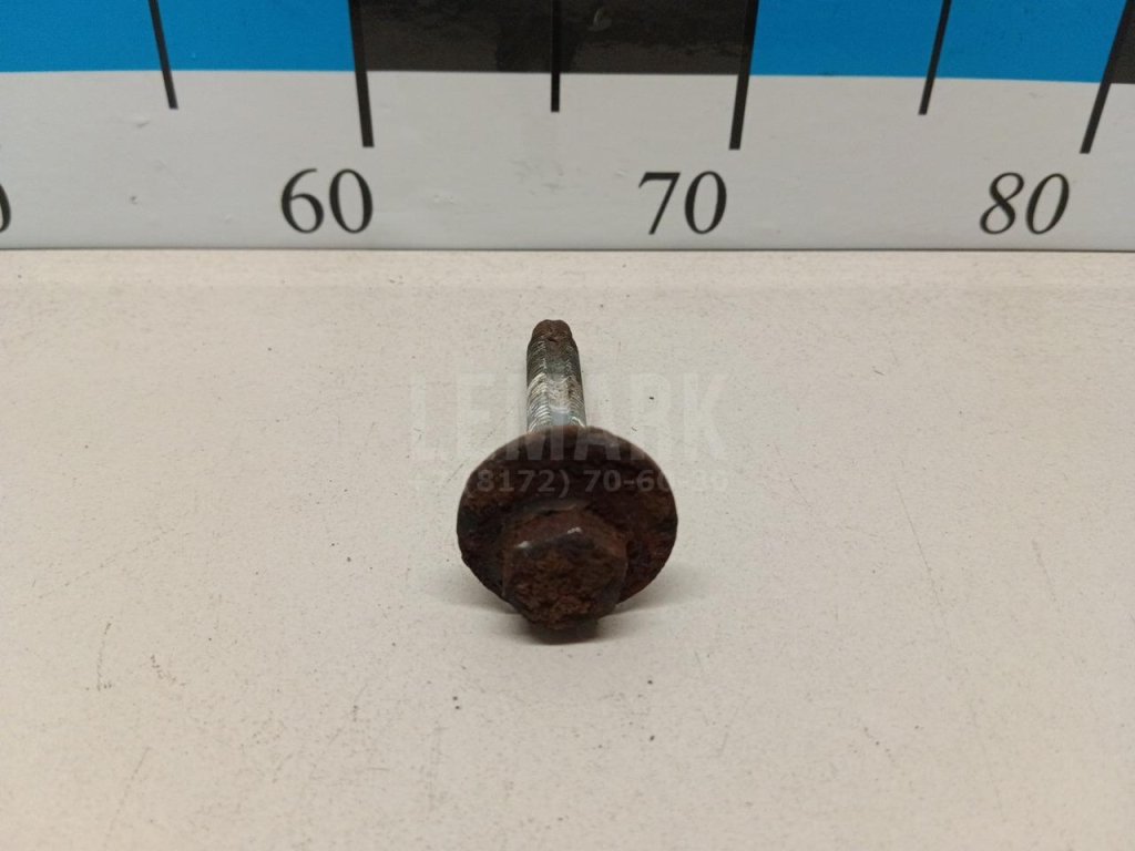 Болт развала задних колес