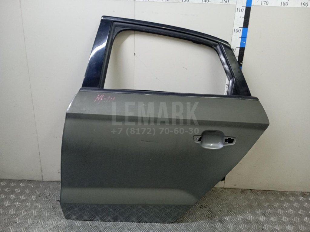 Дверь задняя левая