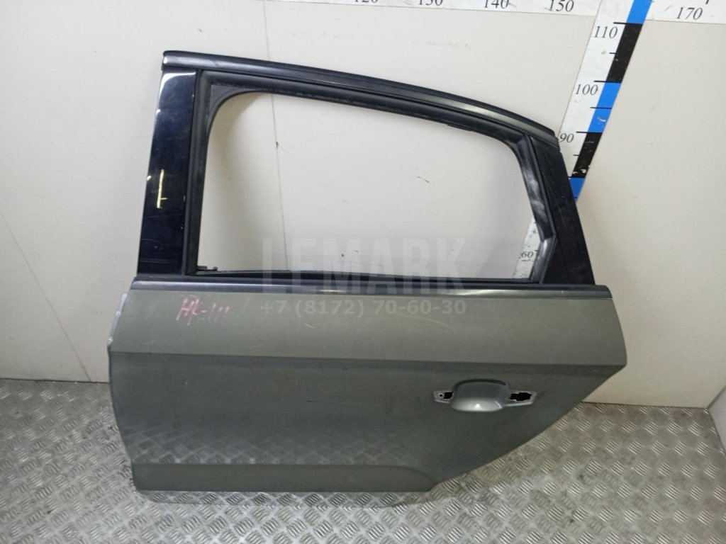 Дверь задняя левая