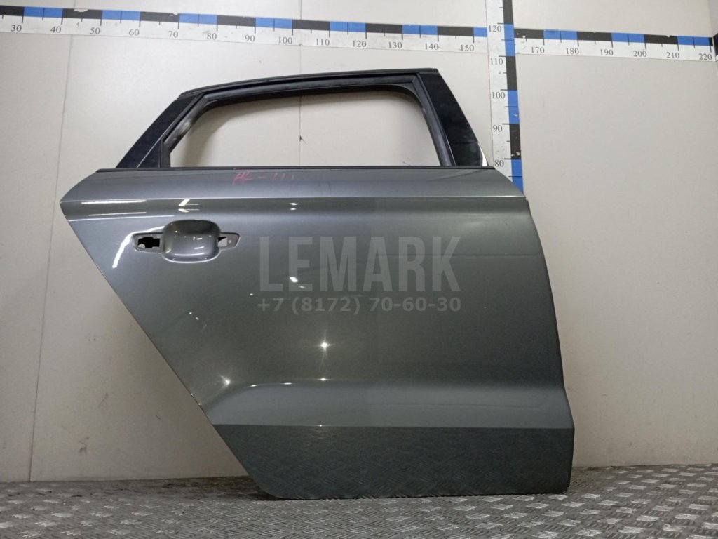 Дверь задняя правая