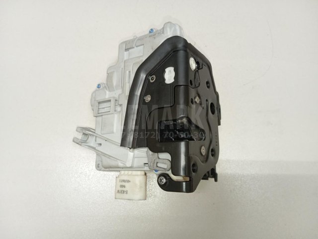 Замок двери задней правой