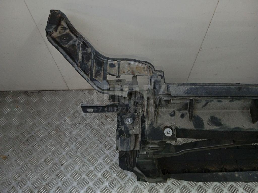 Панель передняя