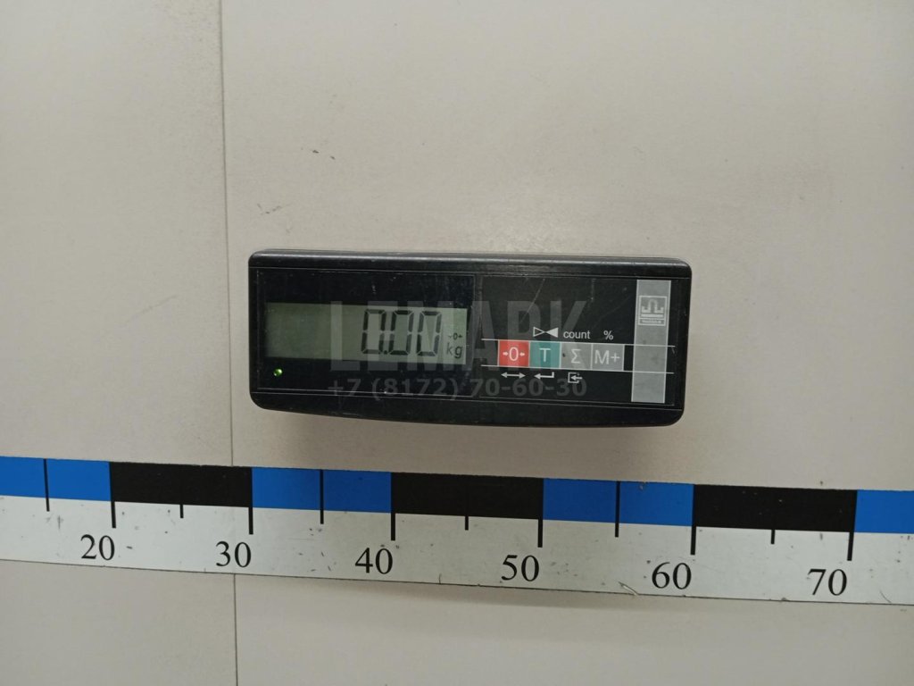 Заглушка буксировочного крюка