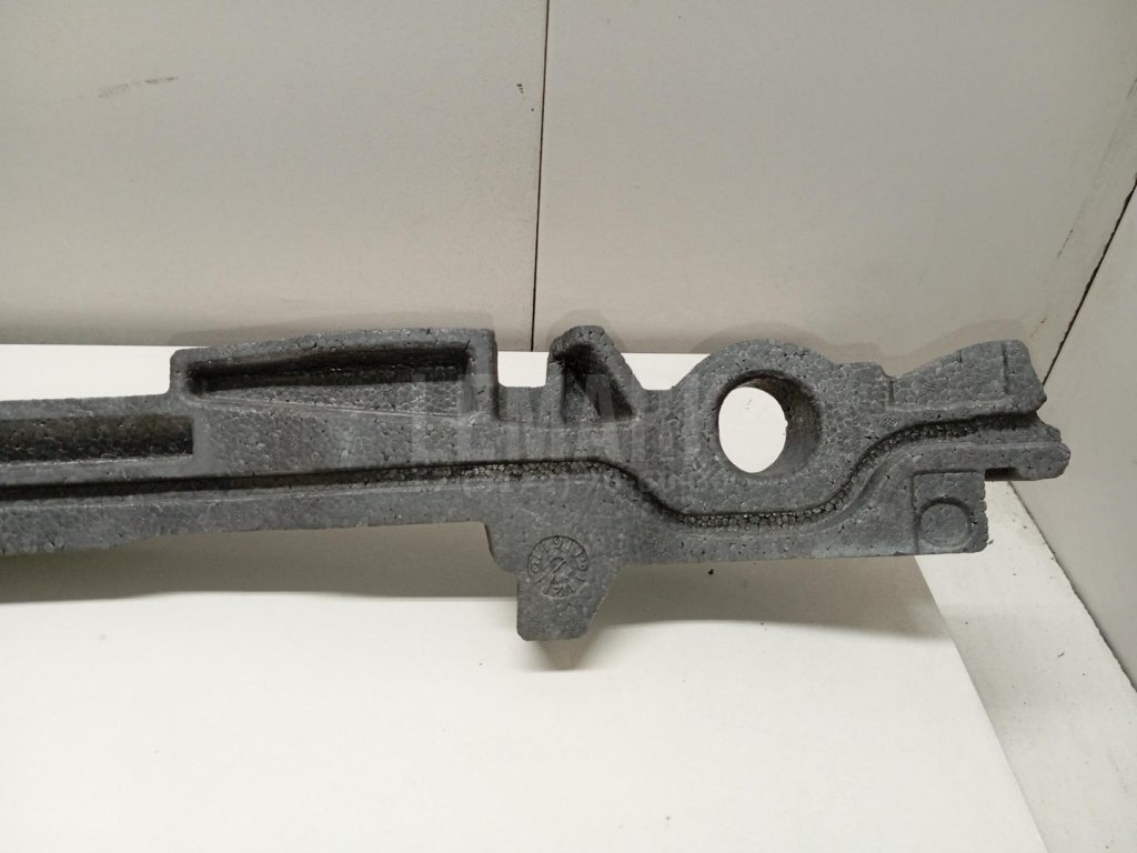 Наполнитель переднего бампера