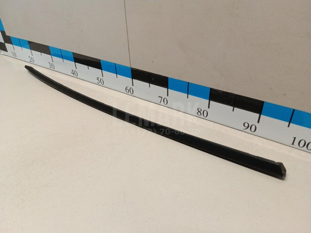 Молдинг лобового стекла