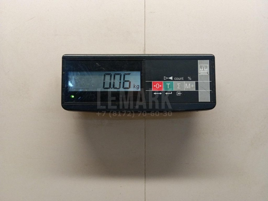 Молдинг лобового стекла