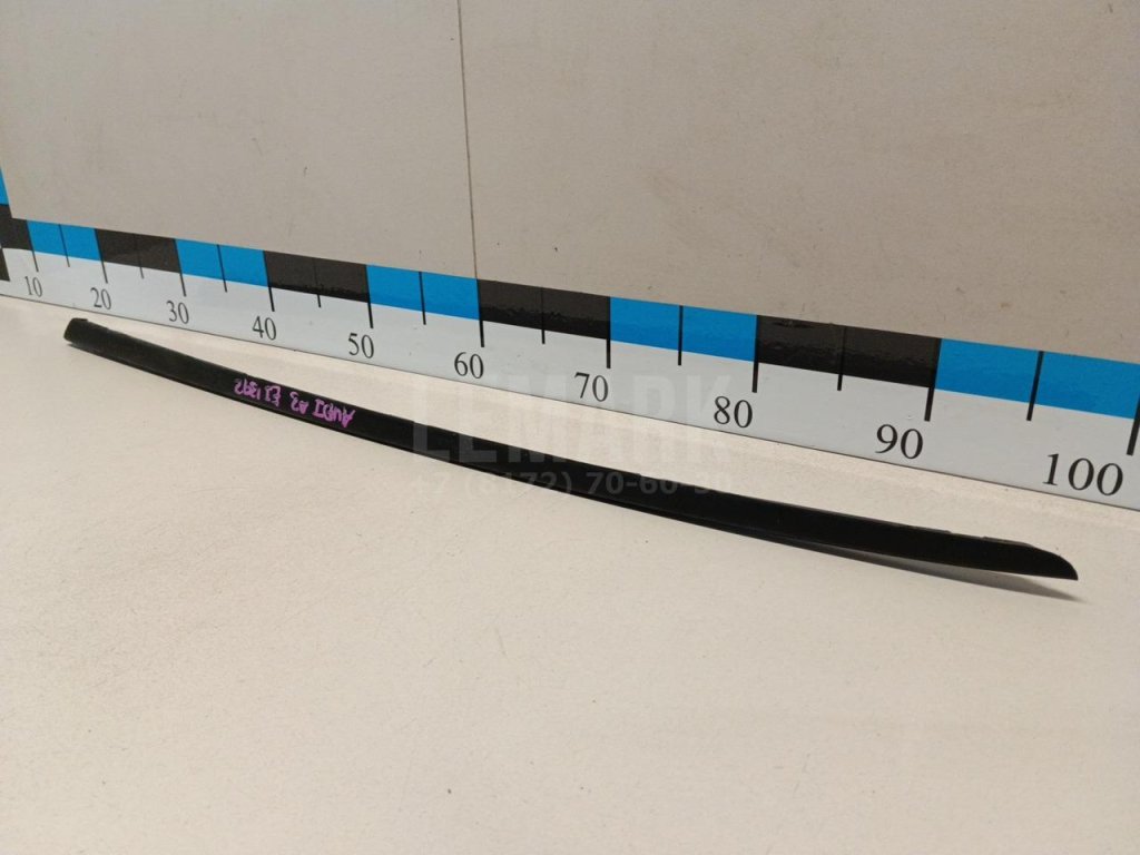 Молдинг лобового стекла