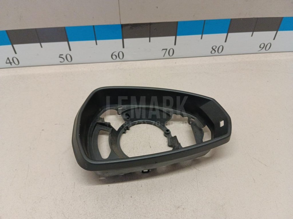 Рамка зеркала правого