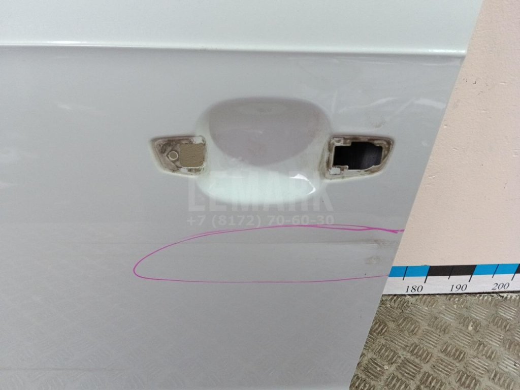 Дверь передняя левая