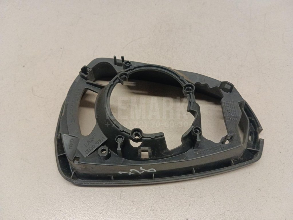 Рамка зеркала левого для  Alfa Romeo 159 2005-2011