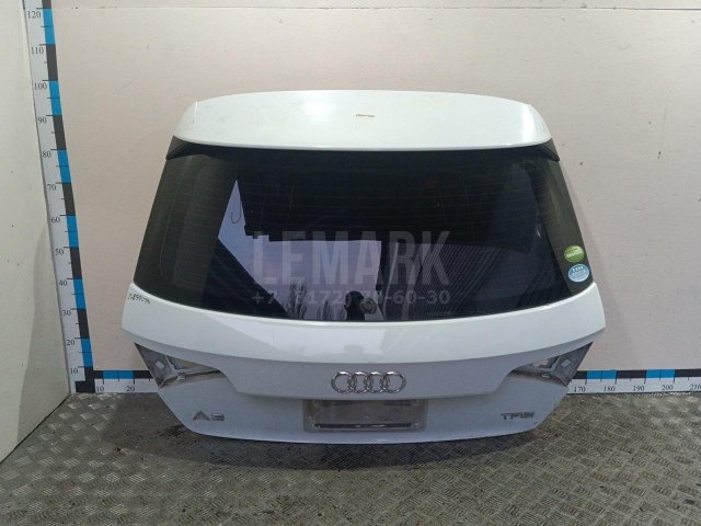 Дверь багажника со стеклом