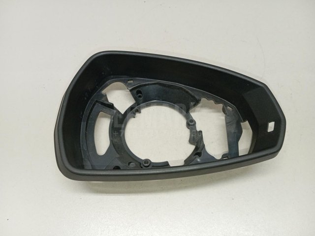 Рамка зеркала правого