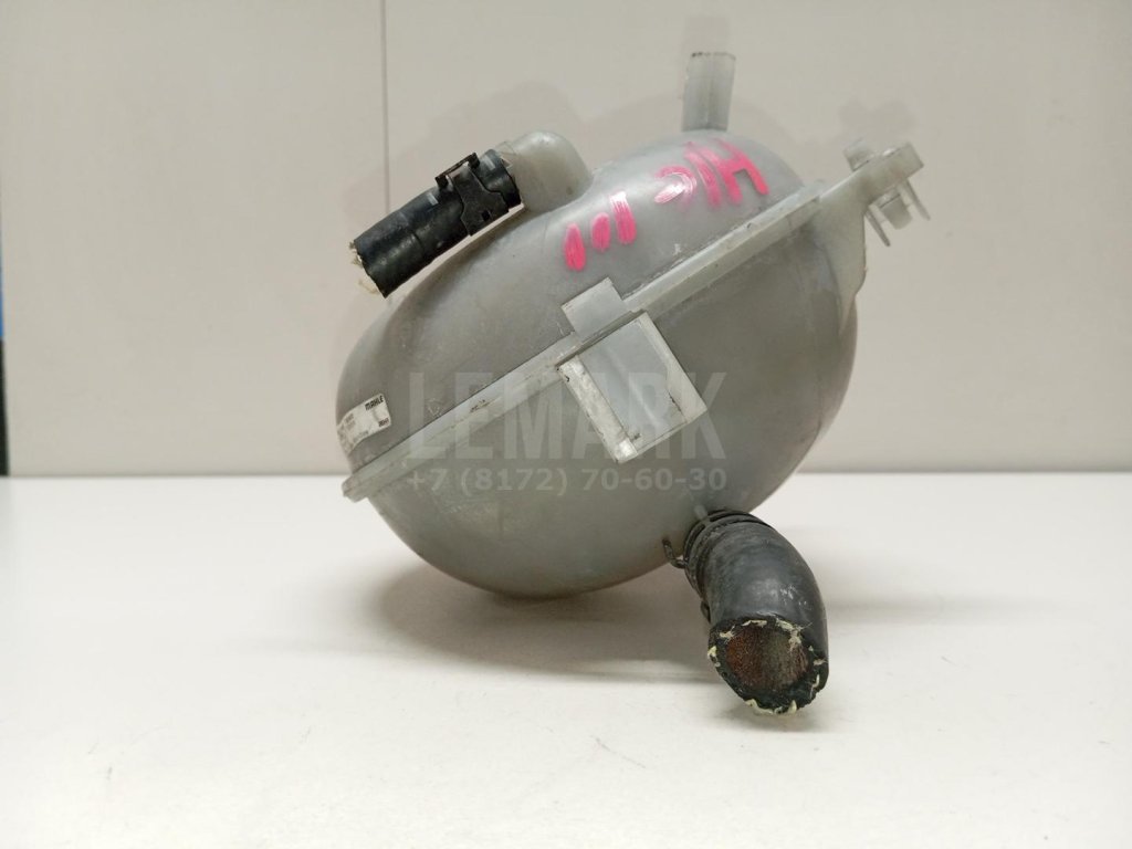 Бачок расширительный