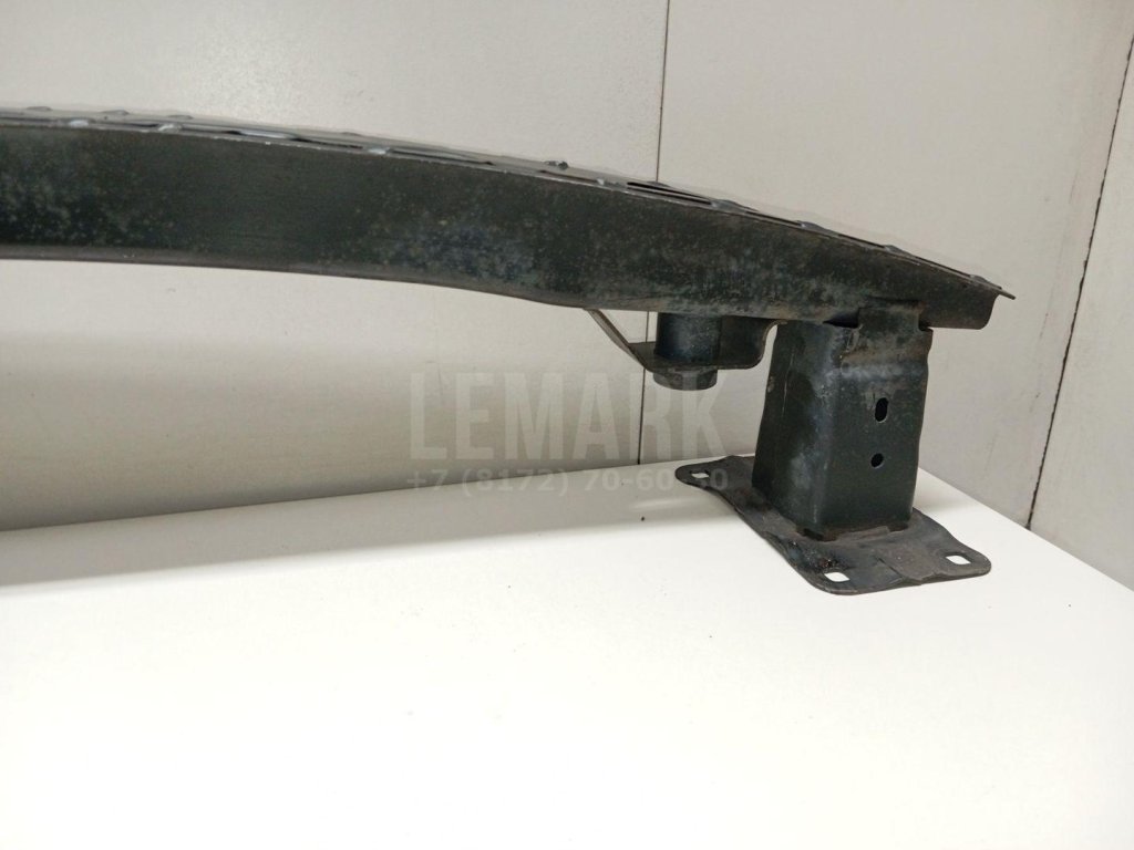 Усилитель заднего бампера