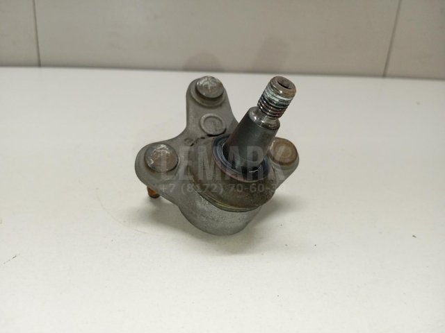 Опора шаровая левая передней подвески