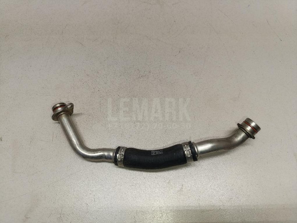 Трубка турбокомпрессора (турбины)