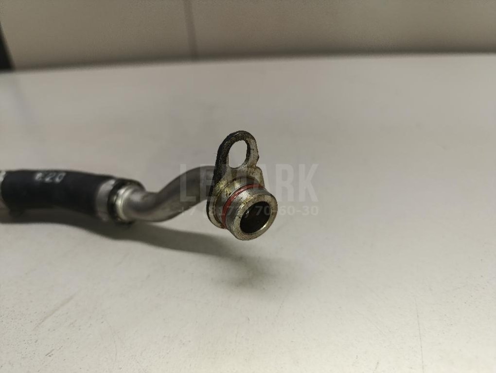 Трубка турбокомпрессора (турбины)