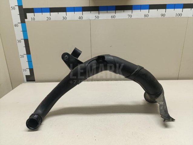 Патрубок интеркулера