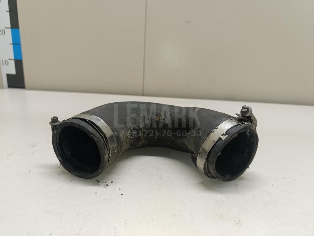 Патрубок интеркулера