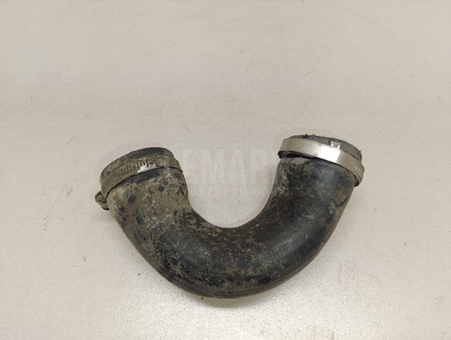 Патрубок интеркулера