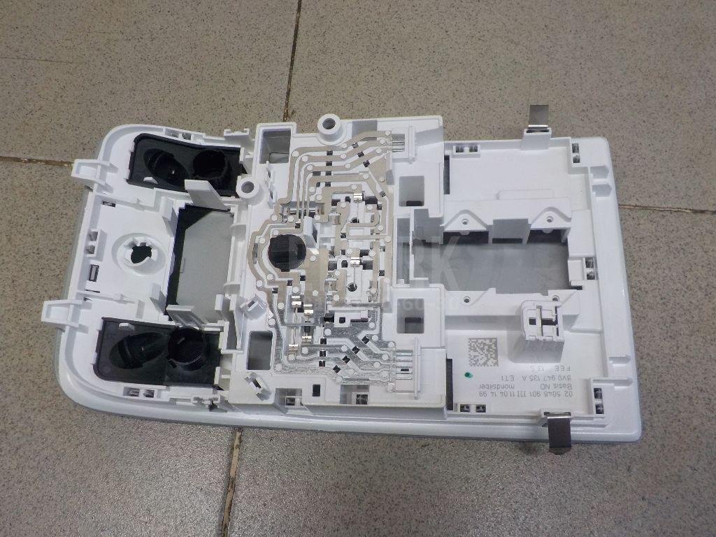 Плафон салонный