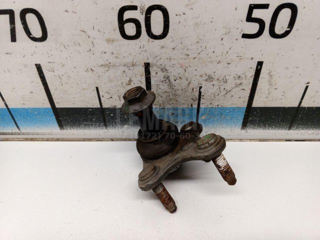 Опора шаровая левая передней подвески