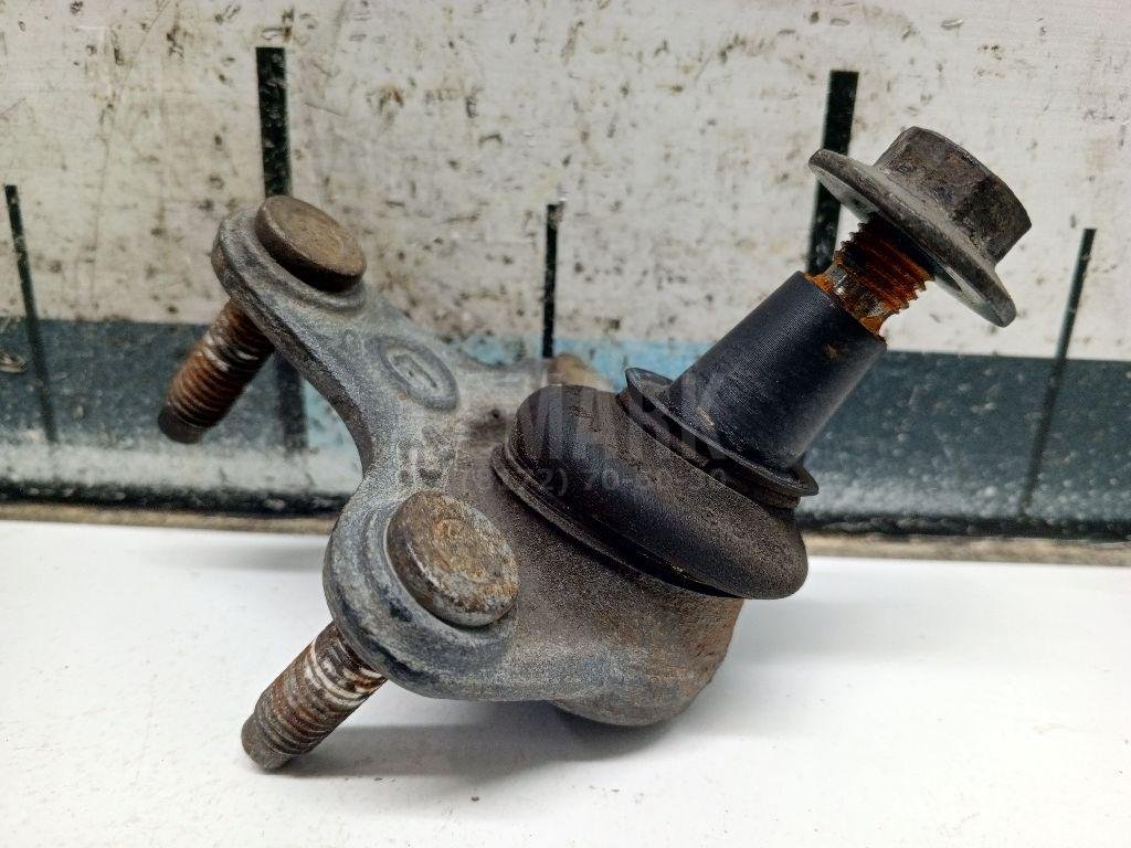 Опора шаровая левая передней подвески