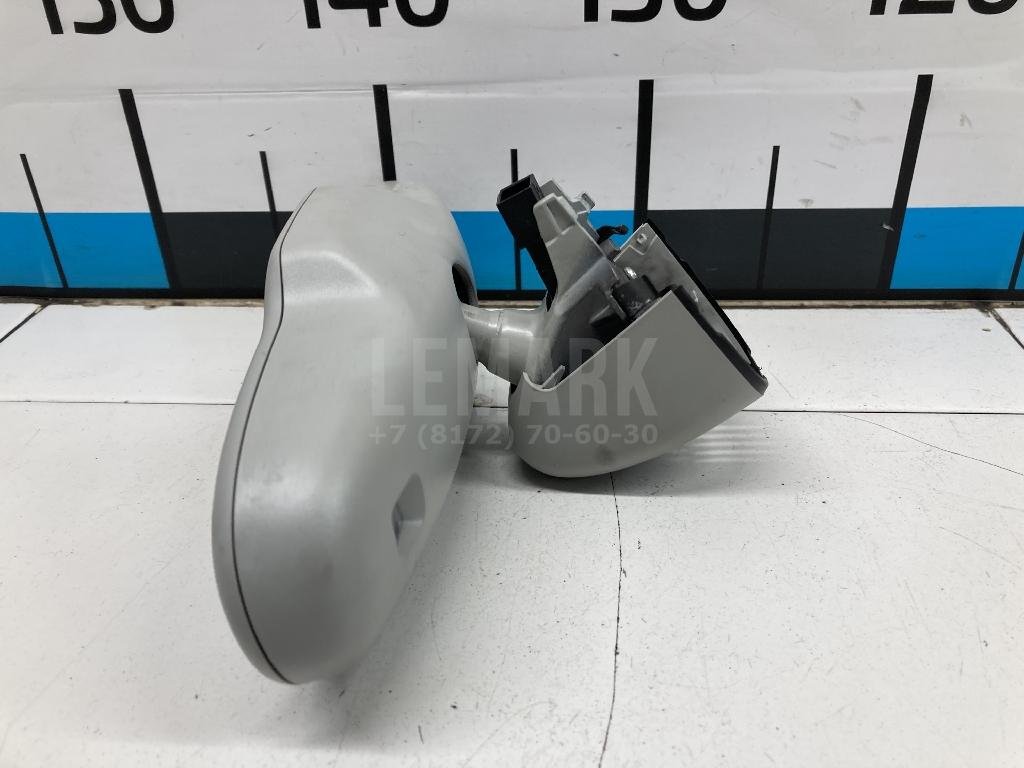 Зеркало заднего вида