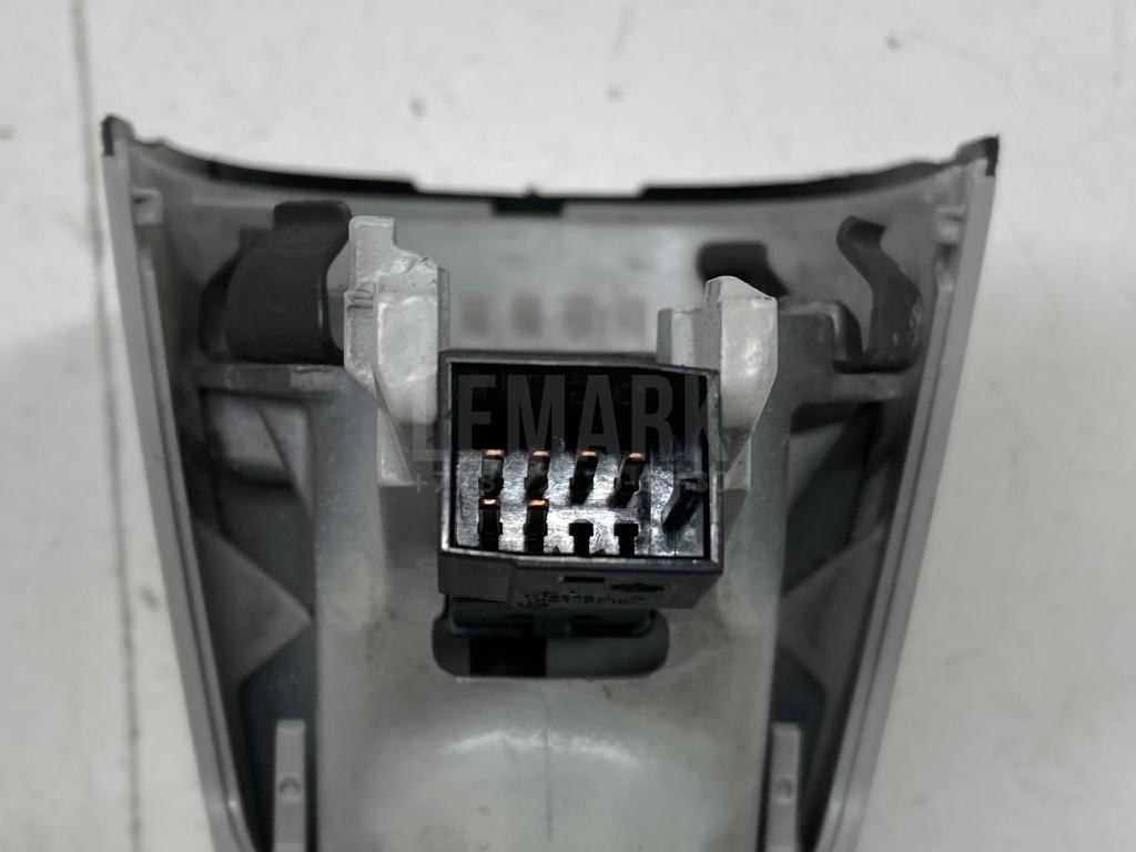 Зеркало заднего вида