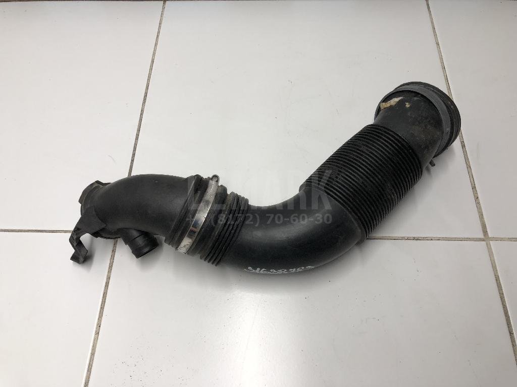 Патрубок воздушного фильтра