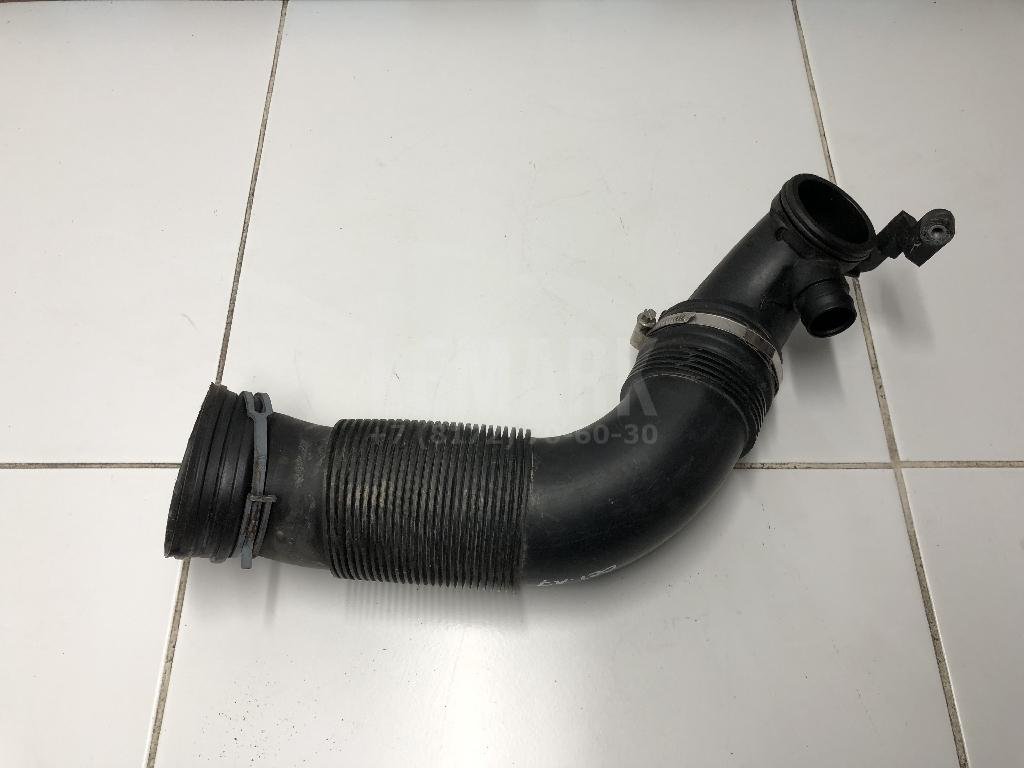 Патрубок воздушного фильтра