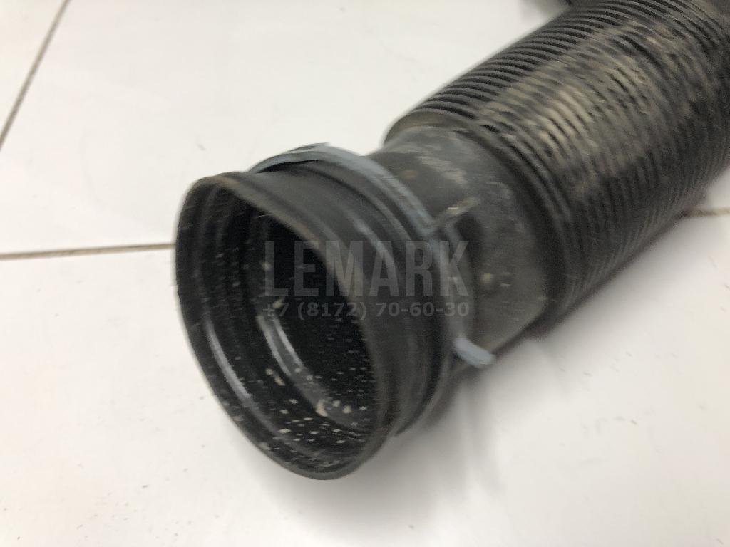 Патрубок воздушного фильтра