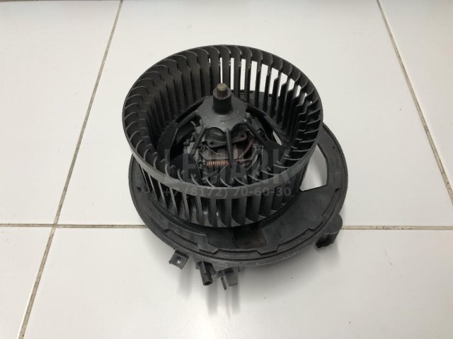 Моторчик отопителя