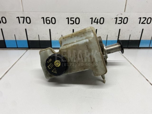 Цилиндр тормозной главный