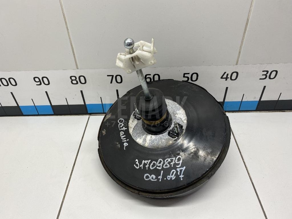 Усилитель тормозов вакуумный