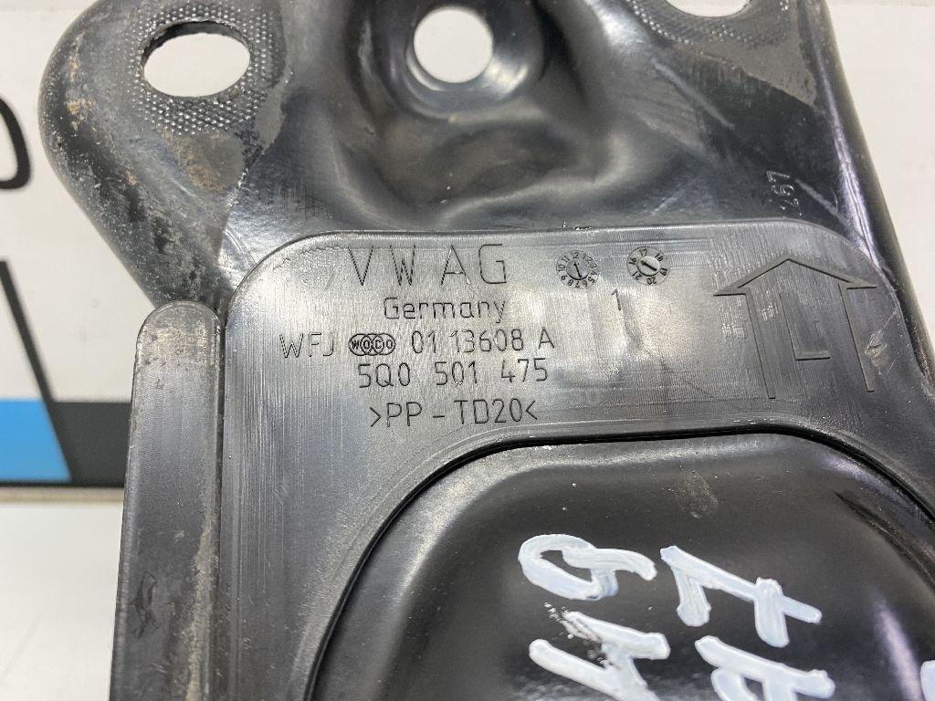 Кронштейн задней балки для  Audi 80/90 [B4] 1991-1995