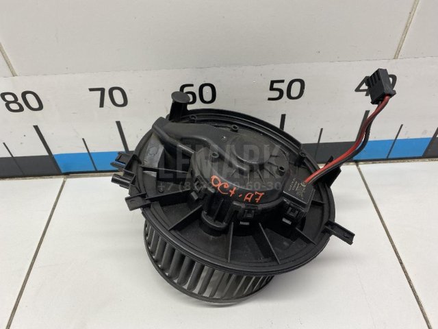 Моторчик отопителя