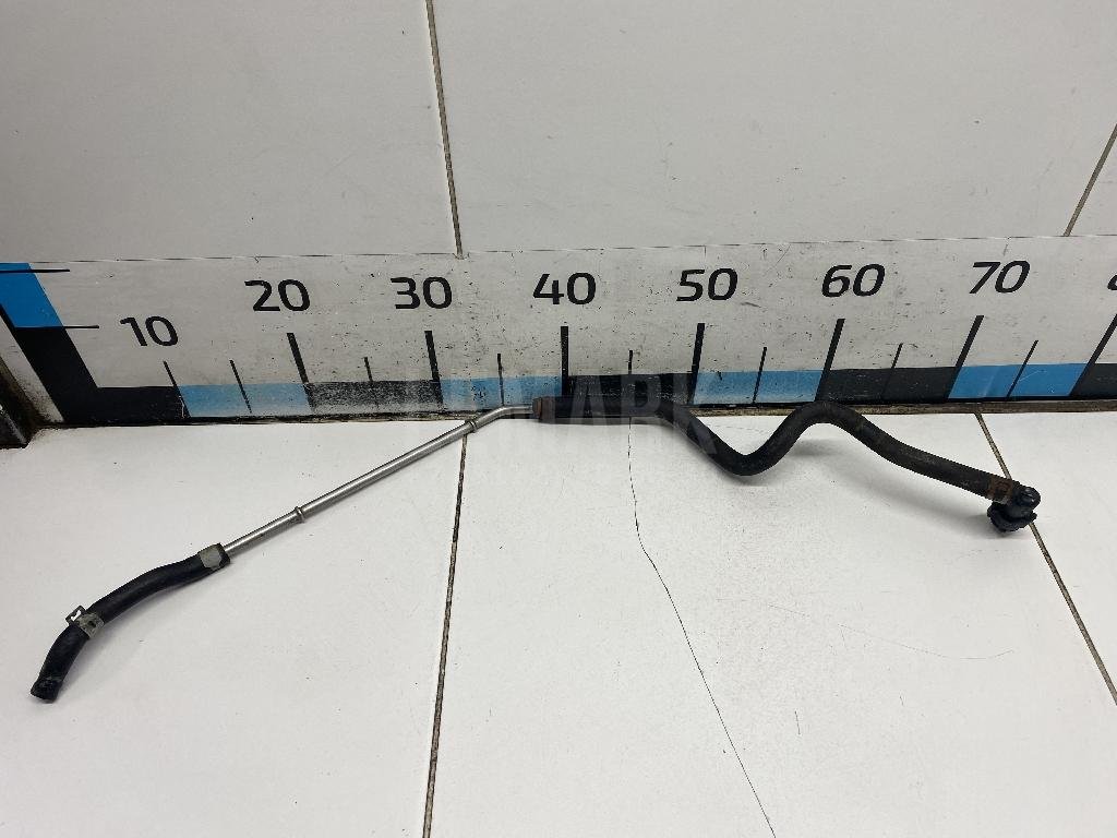 Трубка топливная