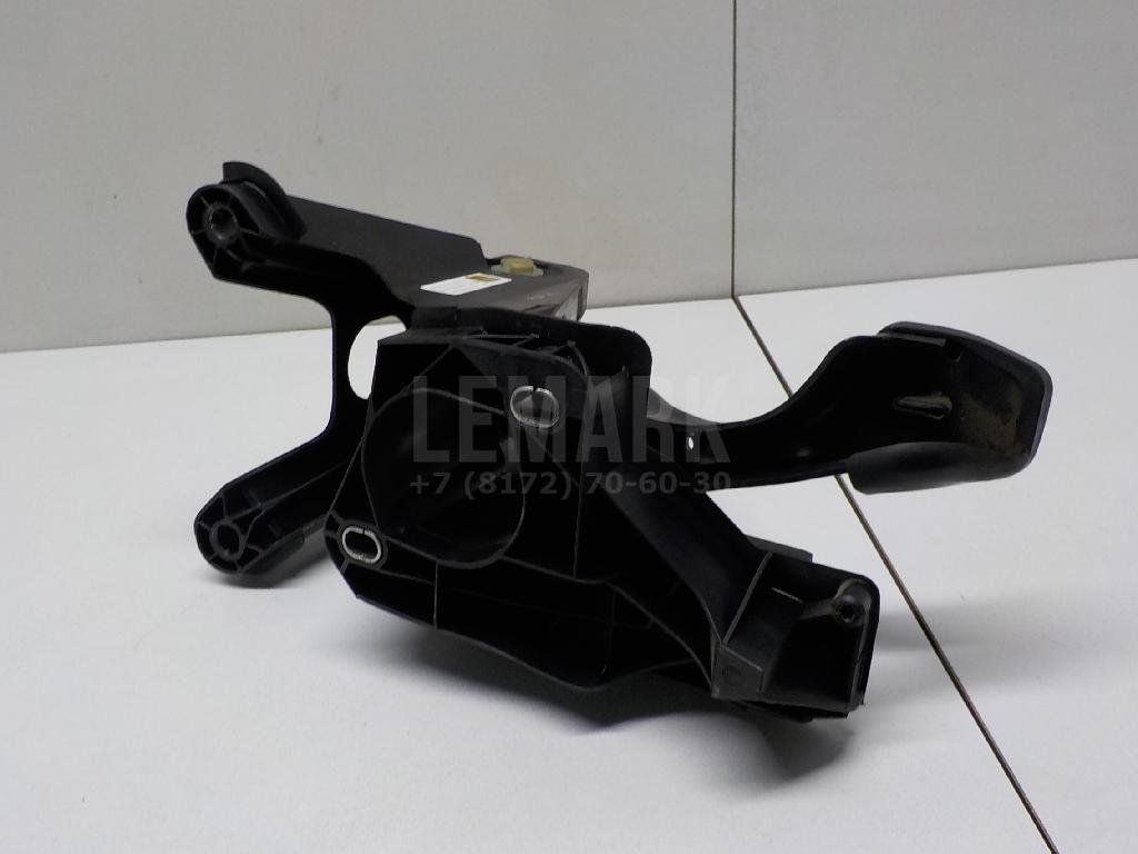 Педаль тормоза