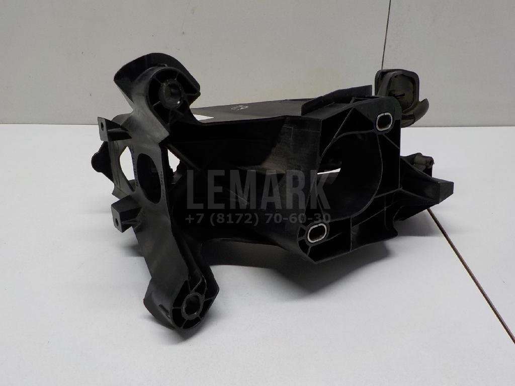 Педаль тормоза