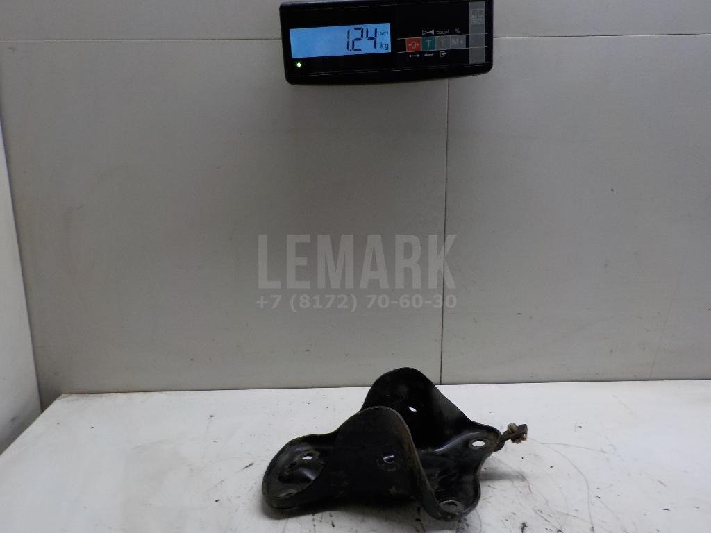 Кронштейн задней балки