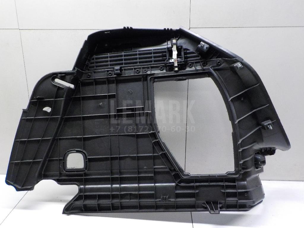 Обшивка багажника