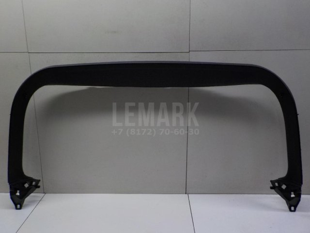 Обшивка двери багажника